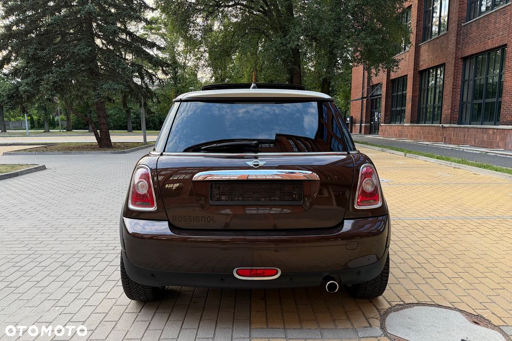 MINI Cooper 50 Mayfair - 11