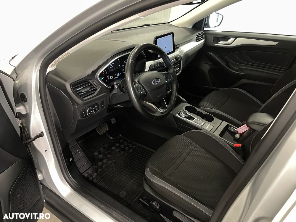 Ford Focus 1.0 EcoBoost Trend Edition - 6