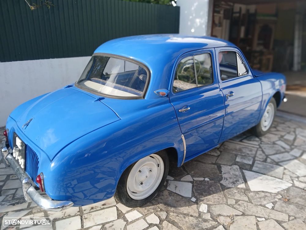 Renault Dauphine - 5