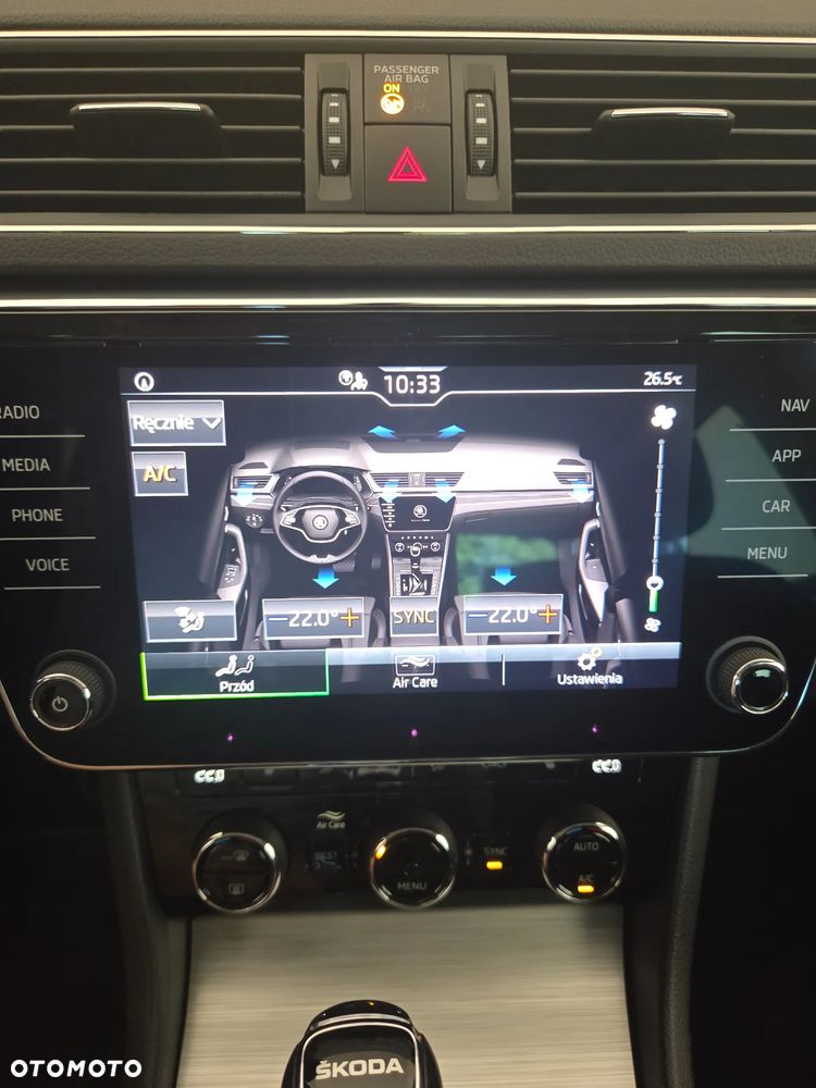 Skoda Superb 1.5 TSI Ambition DSG - 25