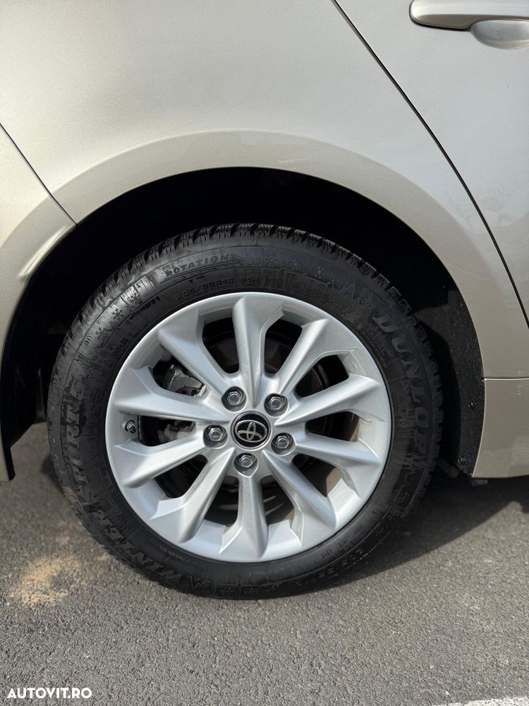 Toyota Corolla Sedan 1.8 HSD Dynamic - 7