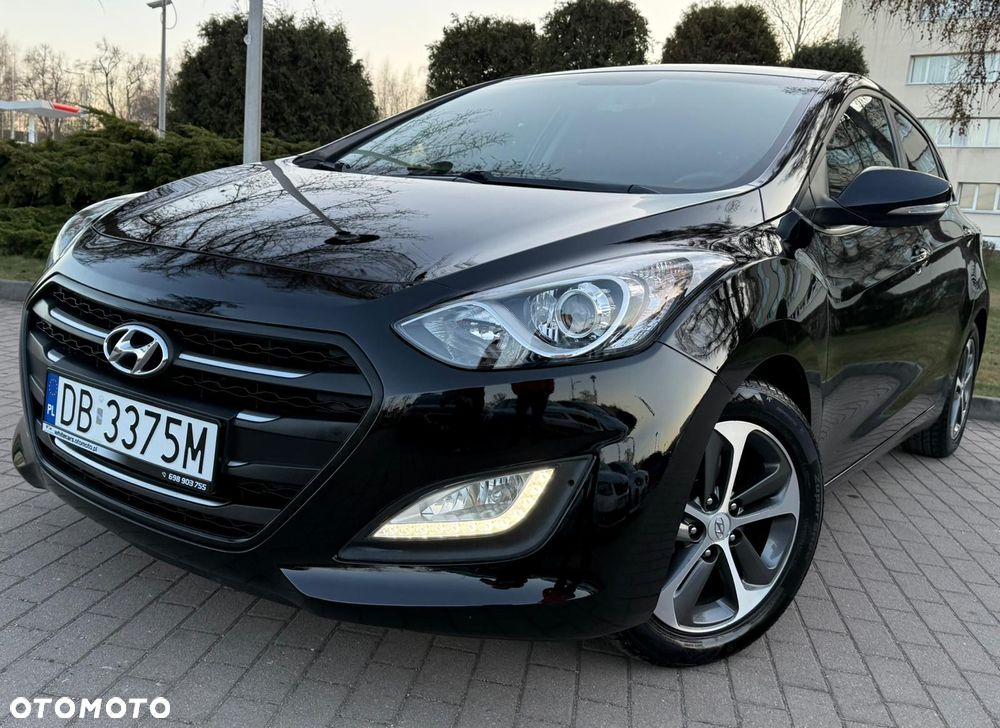 Hyundai i30 1.4 Premium - 16