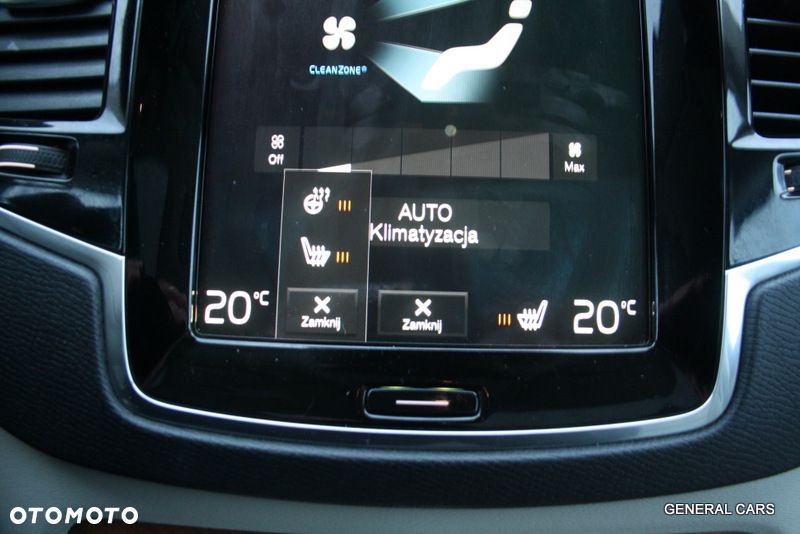 Volvo XC 90 T6 AWD Momentum 7os - 32