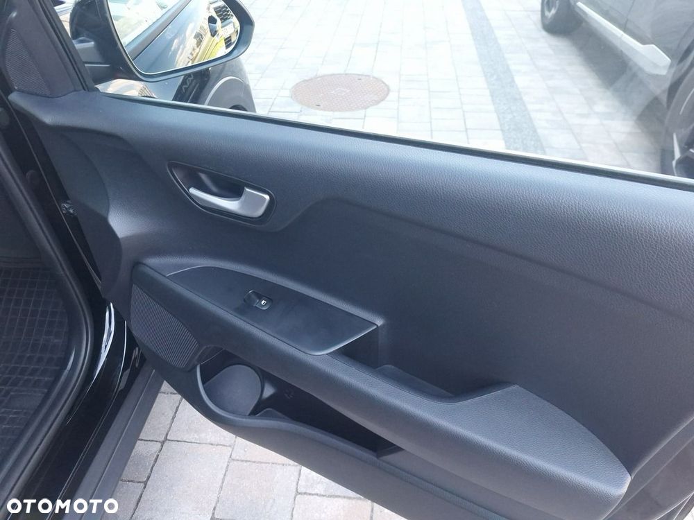 Kia Stonic 1.0 T-GDI M - 33
