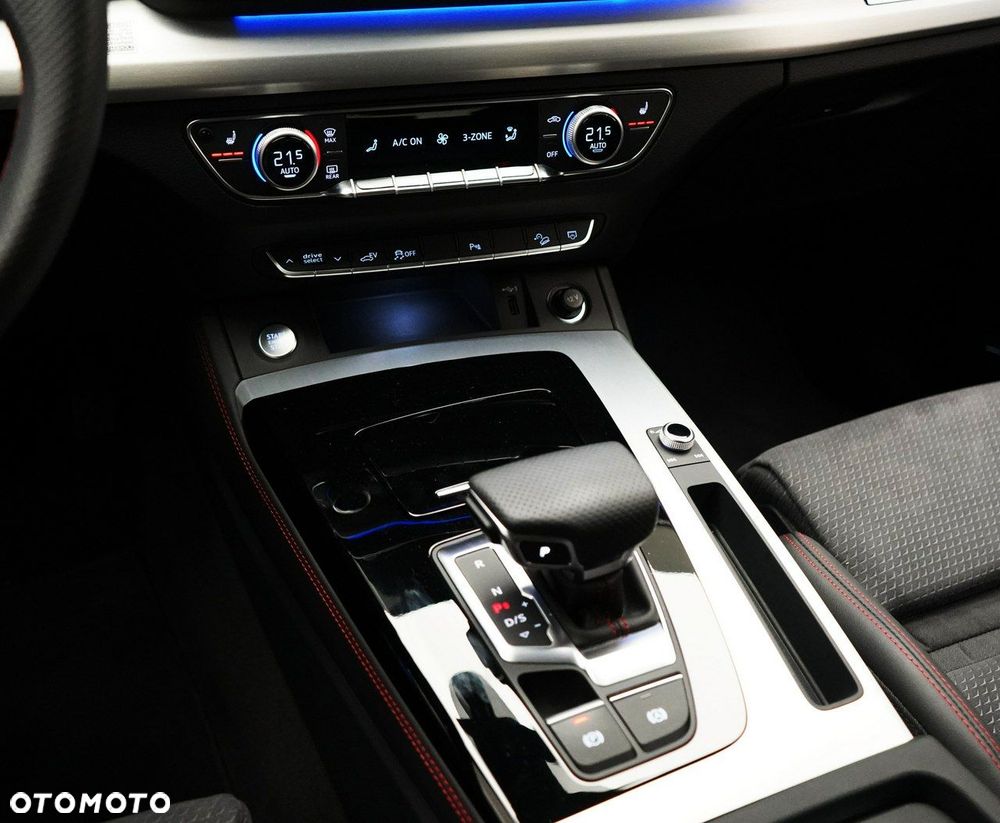 Audi Q5 Sportback - 31