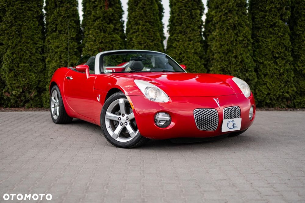 Pontiac Solstice - 4