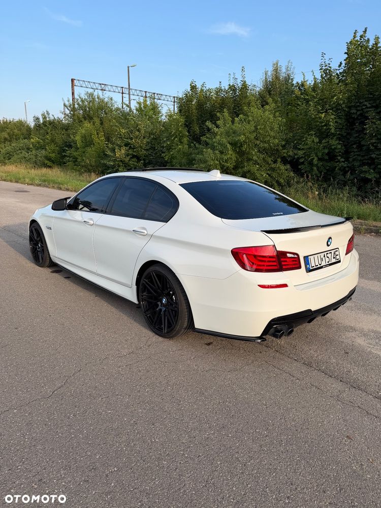 BMW Seria 5 528i Sport-Aut - 6