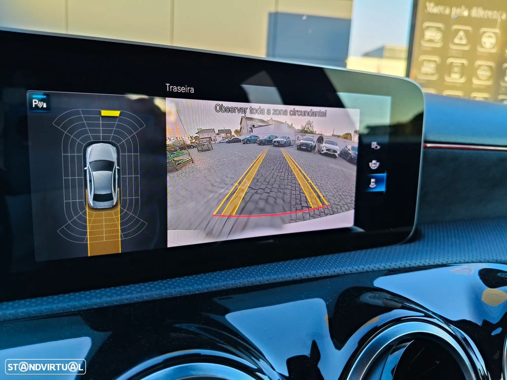 Mercedes-Benz A 250 Limousine e AMG Line - 6