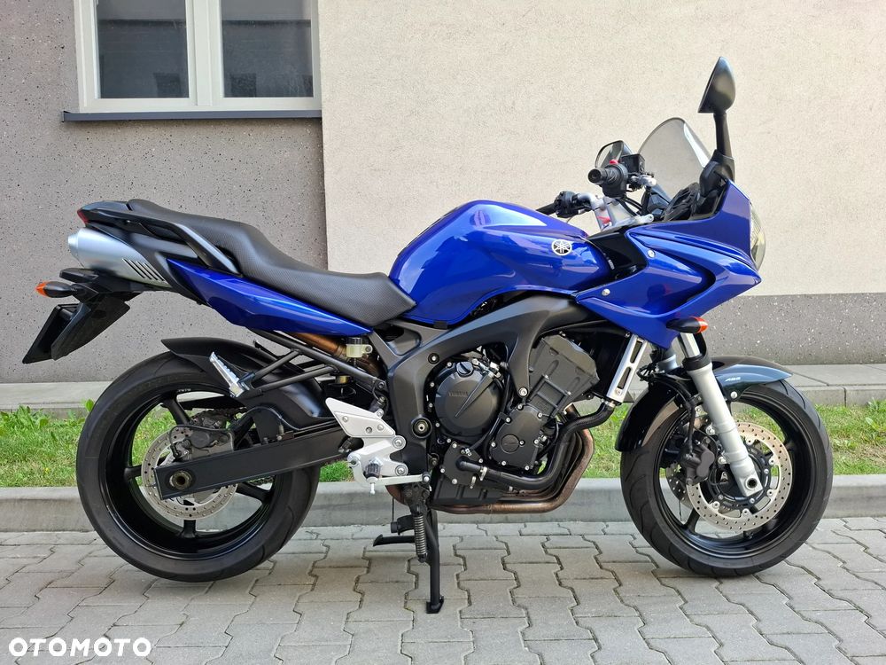 Yamaha FZ6 - 1