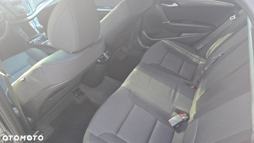 Hyundai i40 Kombi 1.6 Trend - 8