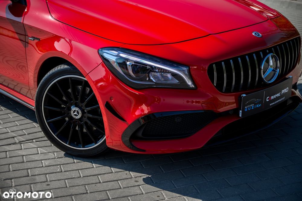 Mercedes-Benz CLA 250 4Matic 7G-DCT AMG Line - 12