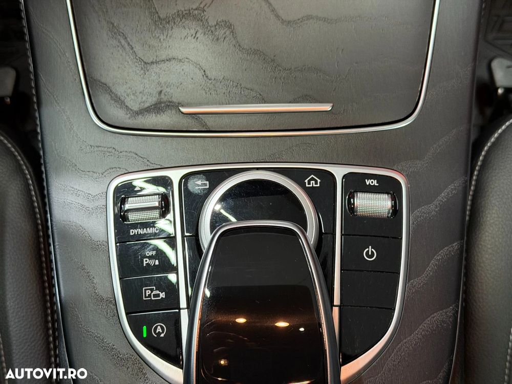 Mercedes-Benz E 220 d T-Modell 4MATIC Aut. - 14