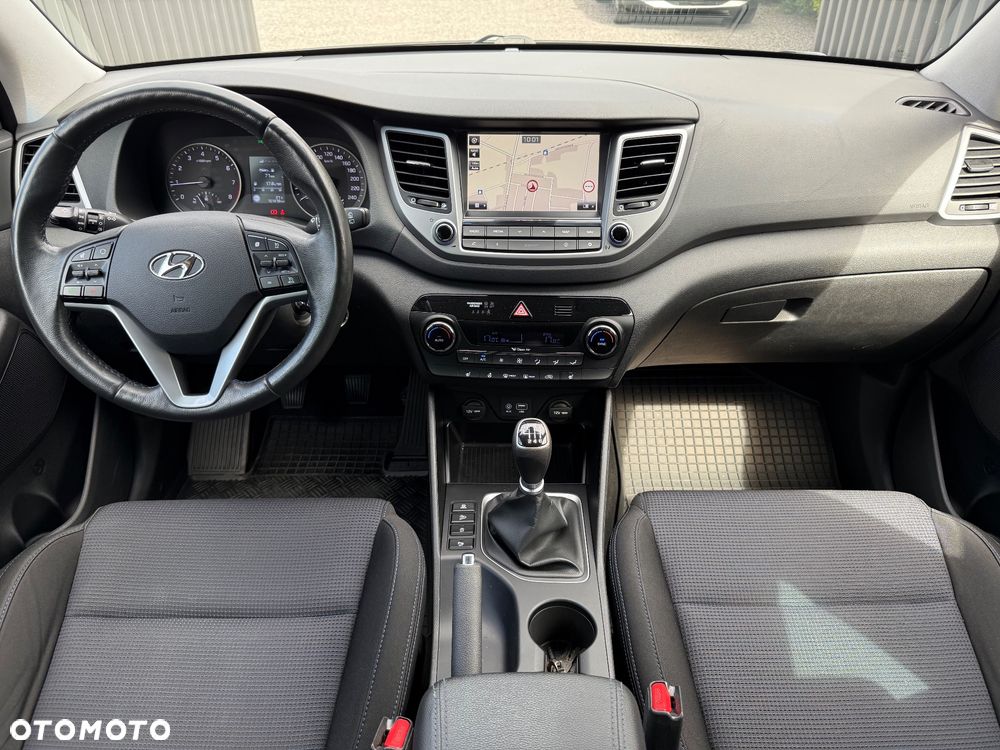 Hyundai Tucson blue 1.6 GDi 2WD Passion - 11