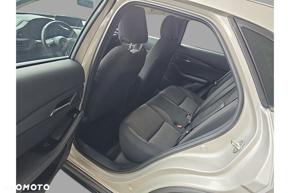 Mazda CX-30 - 12