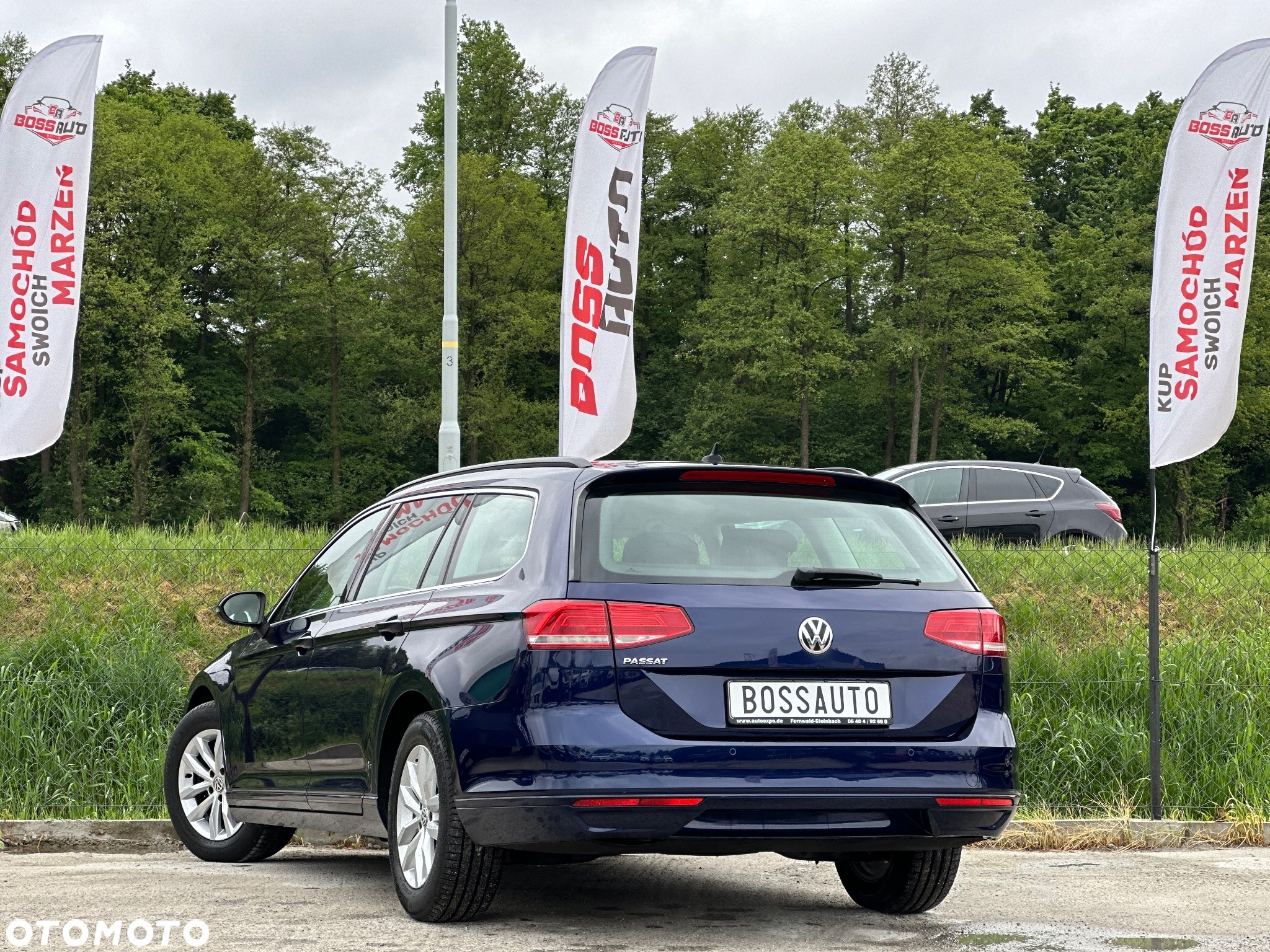 Volkswagen Passat Variant 2.0 TDI (BlueMotion Technology) Highline - 10