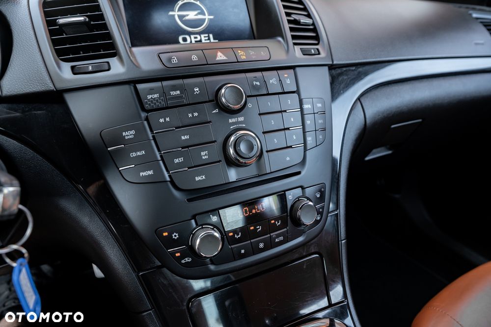 Opel Insignia 2.0 SIDI Turbo 4x4 Innovation - 33