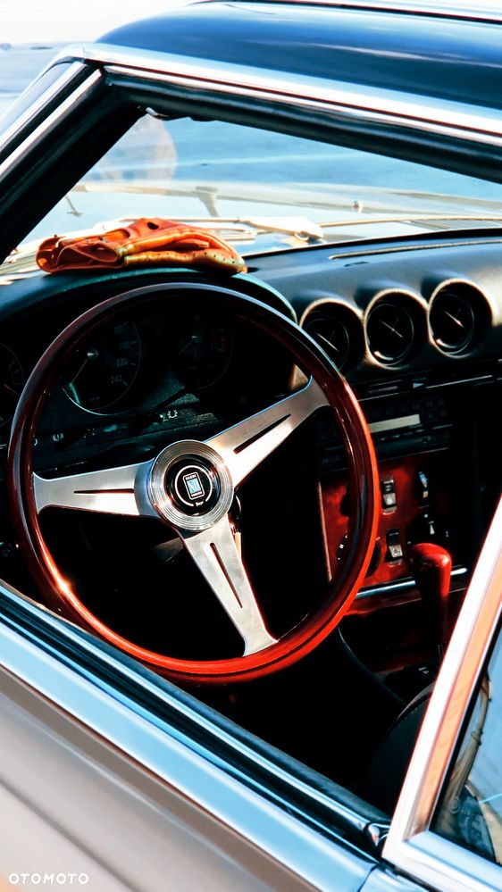 Mercedes-Benz SL - 22