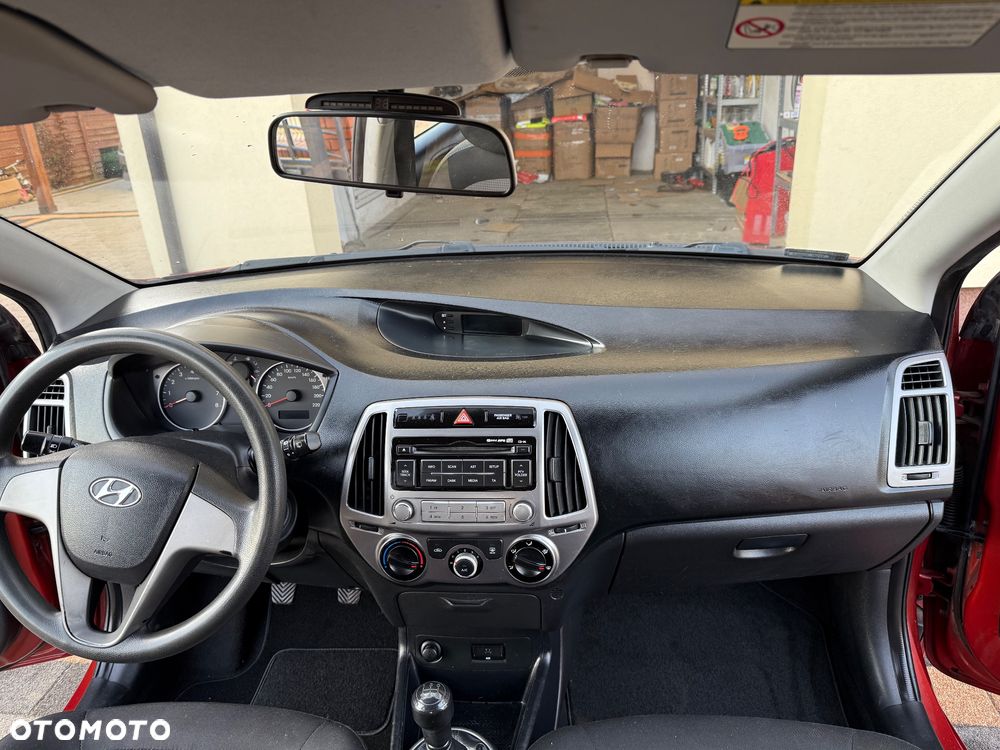 Hyundai i20 - 13