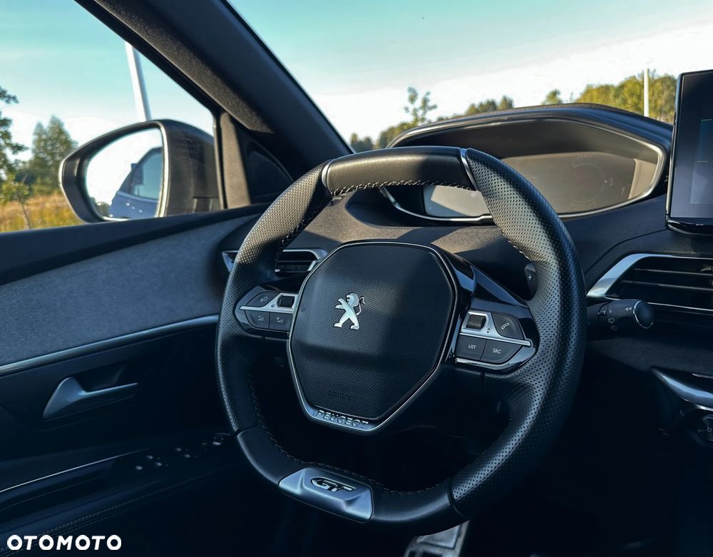 Peugeot 3008 225 e-EAT8 GT - 22