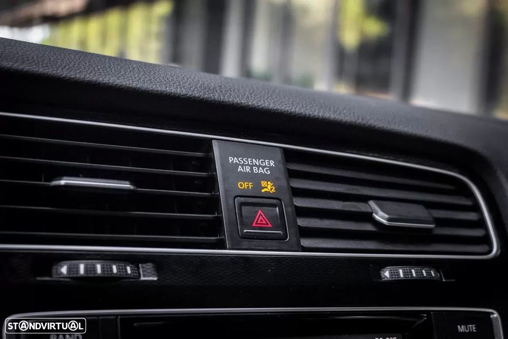 VW Golf 2.0 TSi GTi DSG - 26