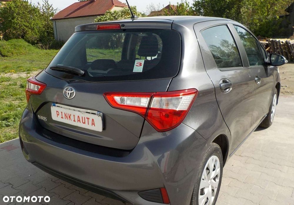 Toyota Yaris - 15