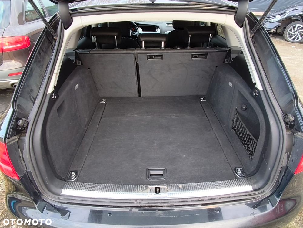 Audi A4 Avant 2.0 TDI DPF Ambiente - 20