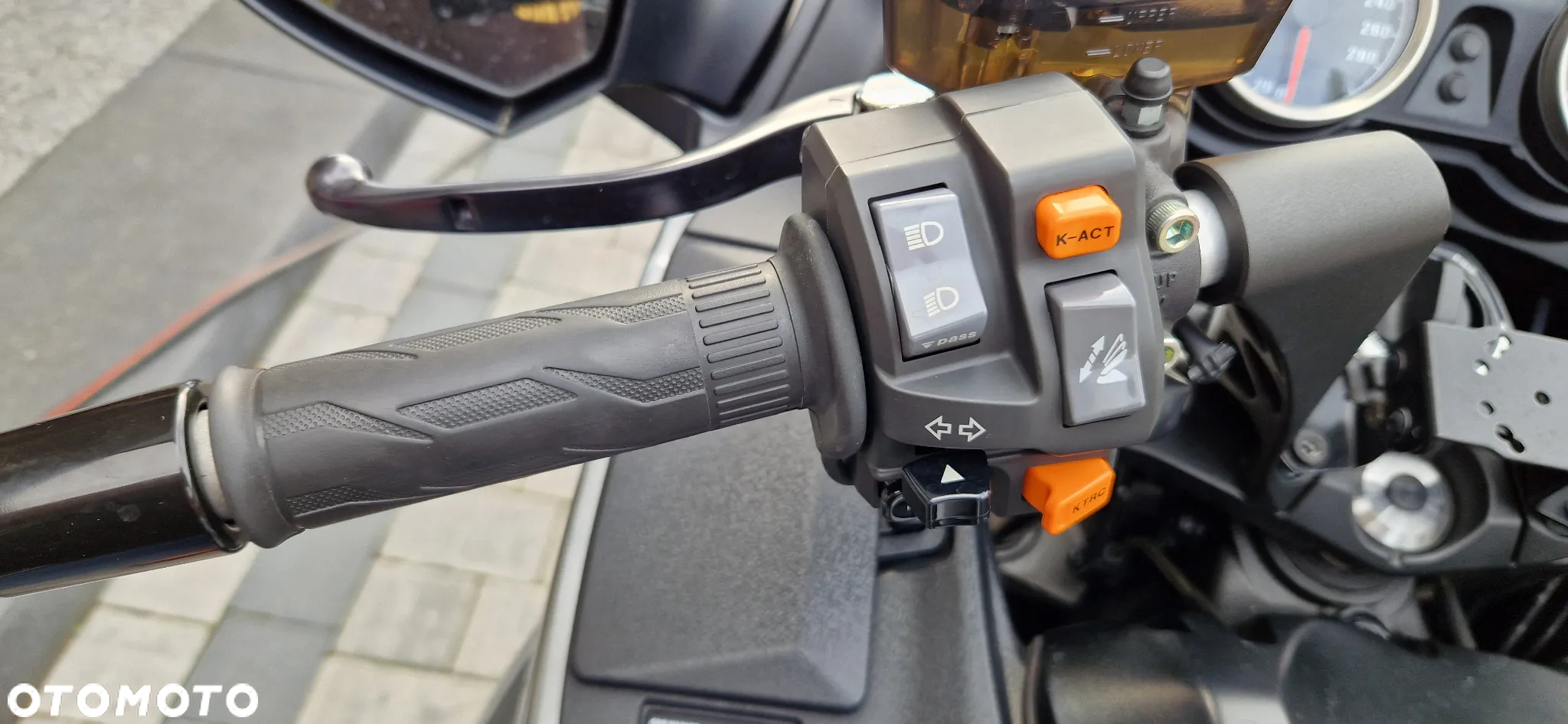 Kawasaki GTR - 20