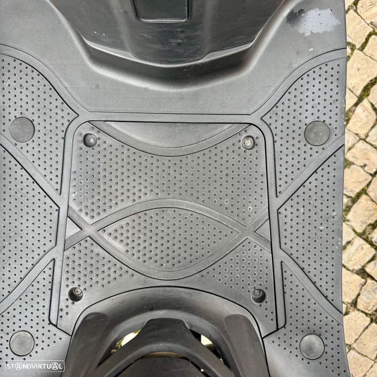 Sym FIDDLE CROX 50 - 14