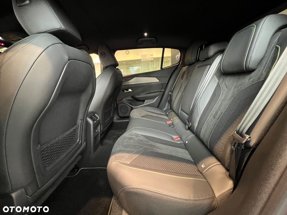 Peugeot 408 1.2 PureTech mHEV GT Exclusive S&S e-DCS6 - 16