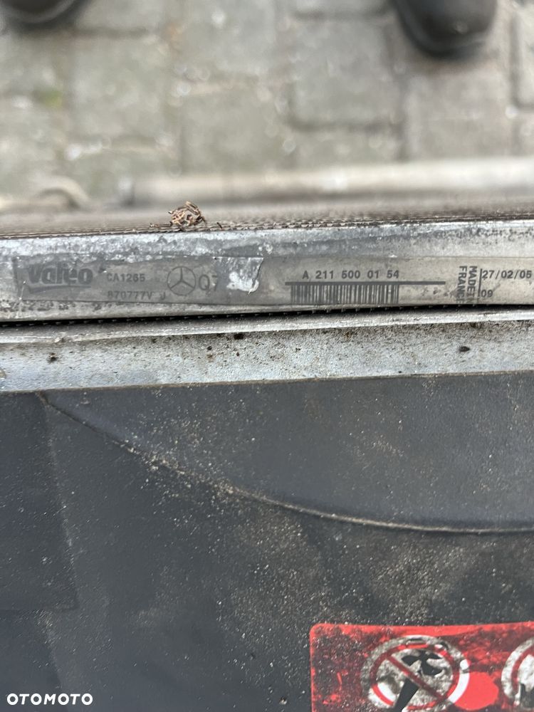Chłodnica wody klimatyzacji benzyna 3.5 Mercedes cls w219 e klasa w211 - 7