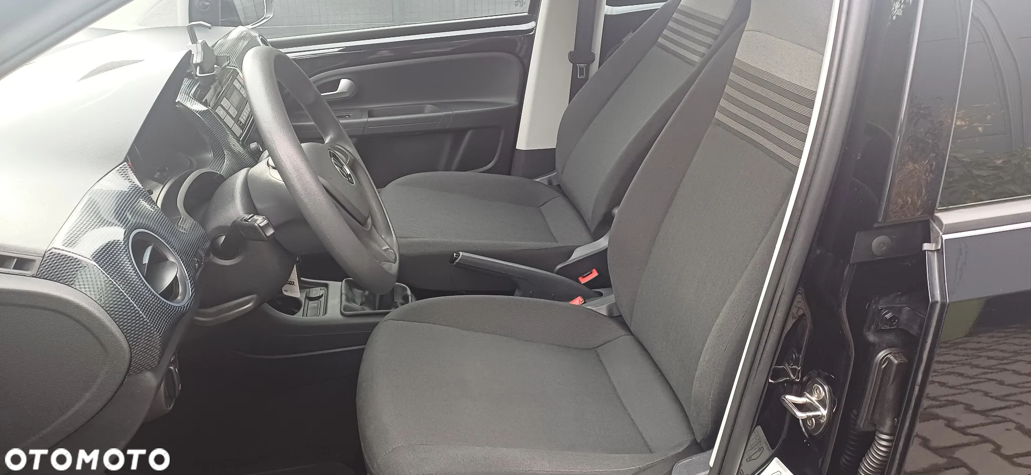 Volkswagen up! 1.0 move - 11