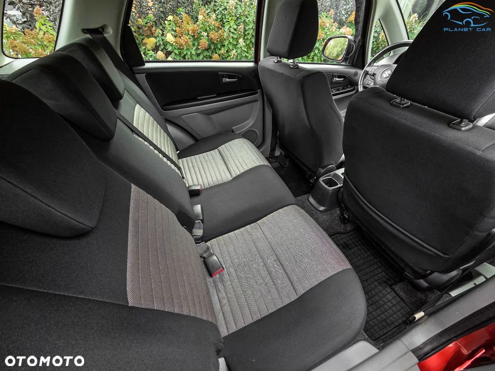 Suzuki SX4 1.6 VVT 4x4 Comfort - 17