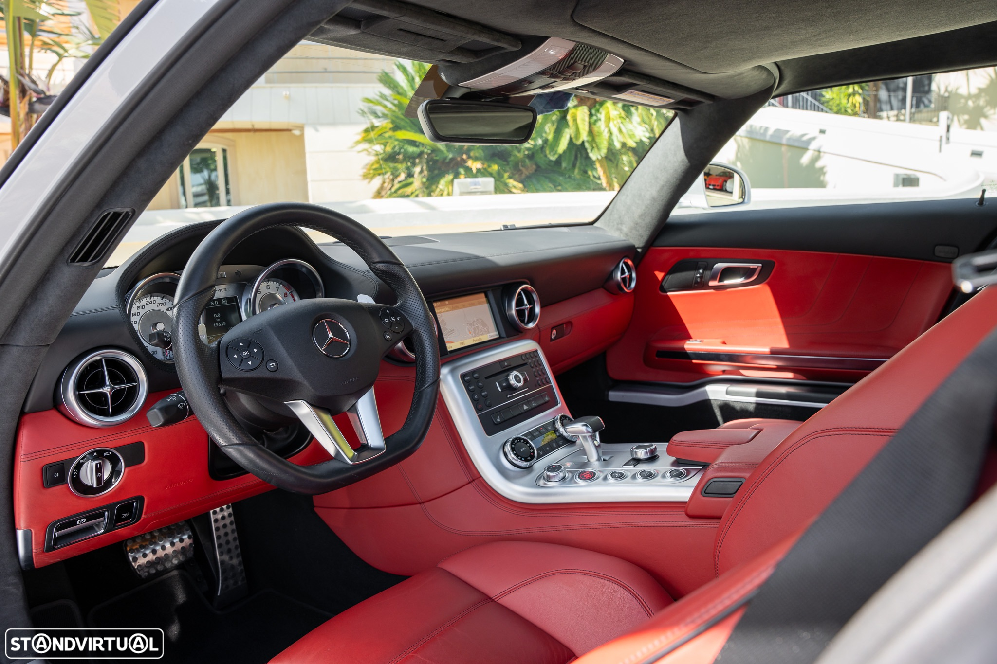 Mercedes-Benz SLS 63 AMG Standard - 21
