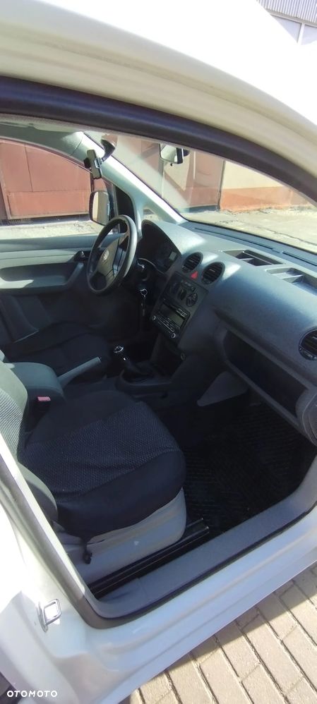 Volkswagen Caddy - 6