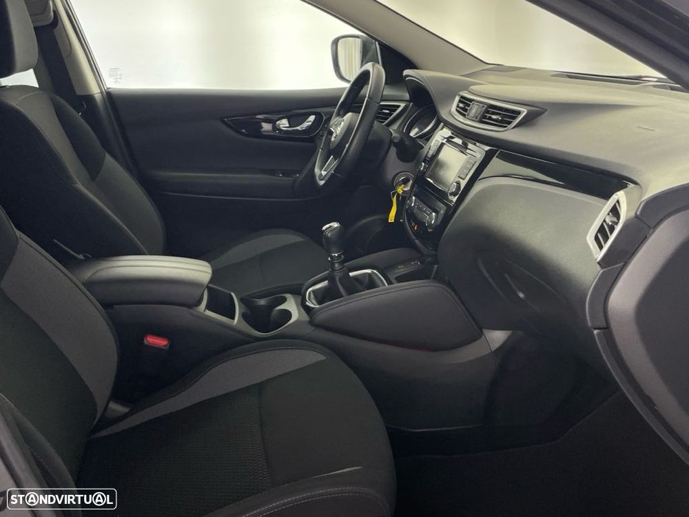 Nissan Qashqai - 22