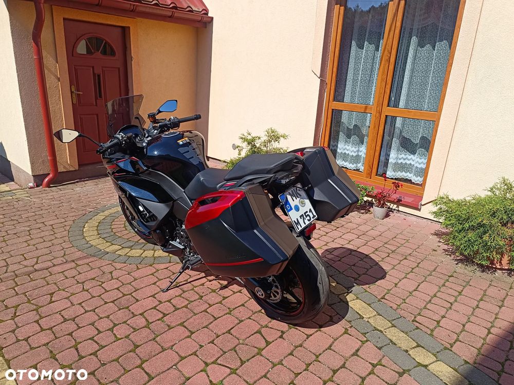 Kawasaki Ninja 1000 SX - 7
