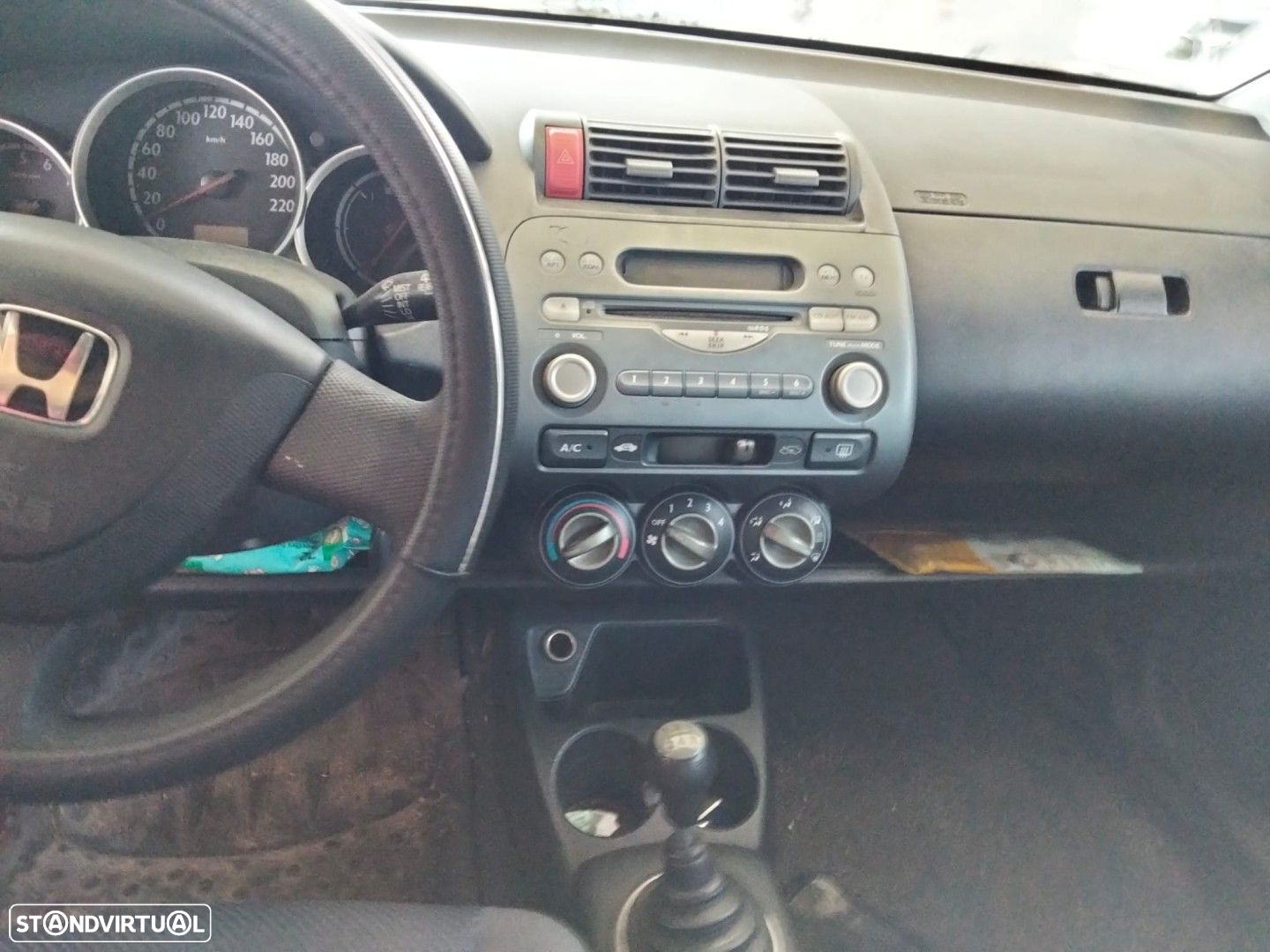 Honda Jazz 1.2 DSI de 2002 disponível para peças - 7