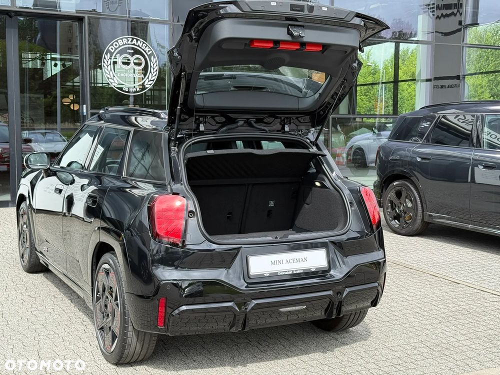 MINI Aceman JCW E 54.2kWh - 14