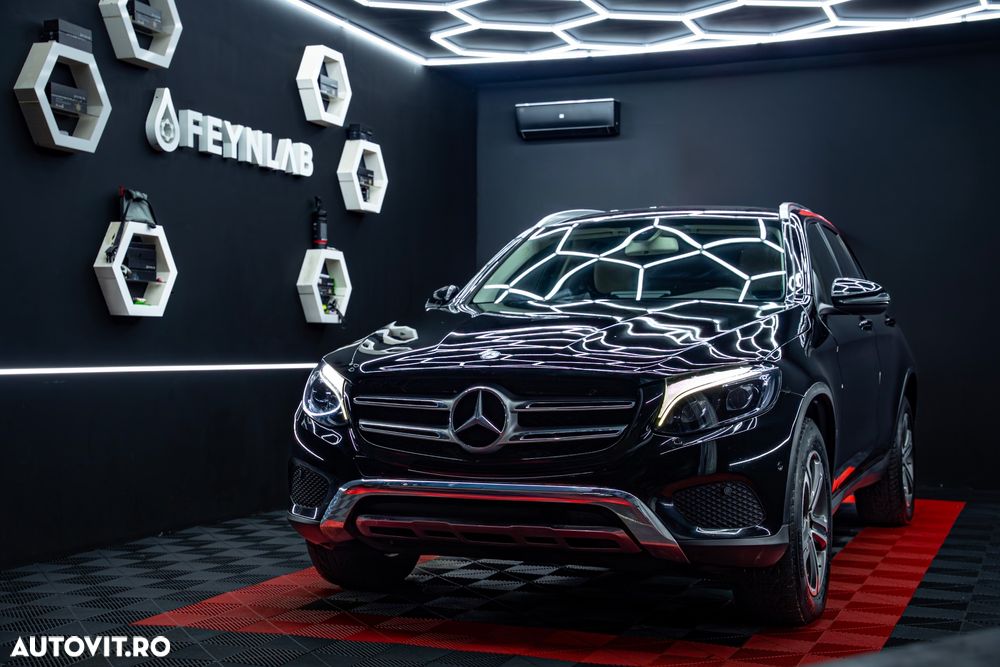 Mercedes-Benz GLC - 6