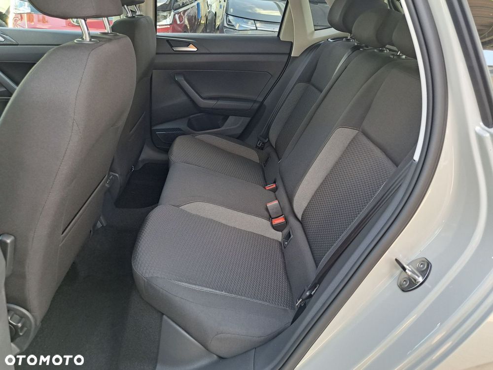 Volkswagen Polo 1.0 TSI Life DSG - 12