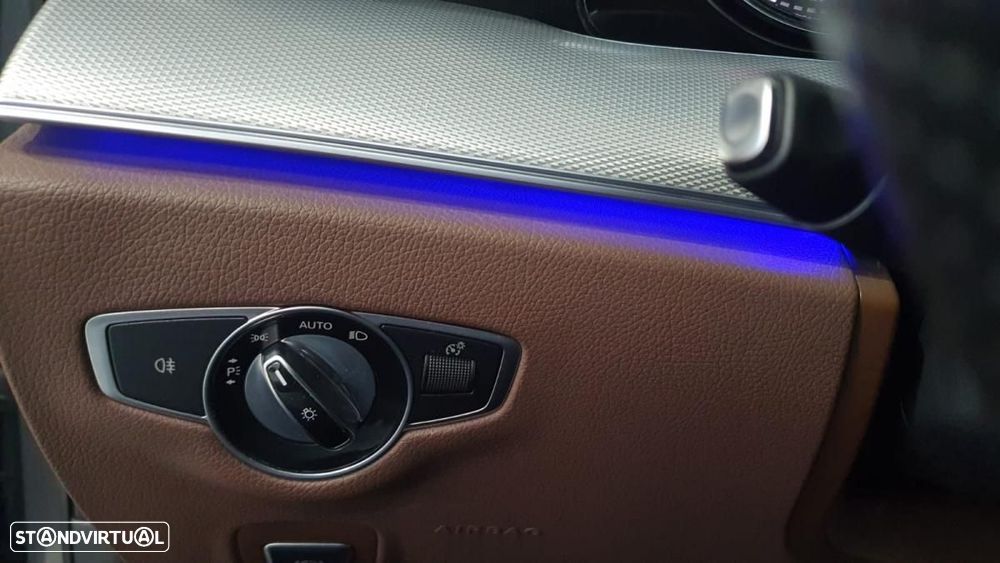 Mercedes-Benz E 220 d Avantgarde+ - 21