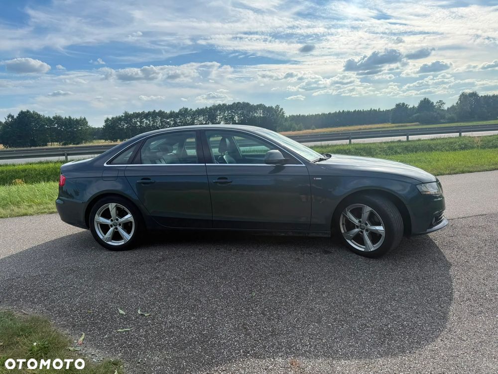 Audi A4 Limousine - 6