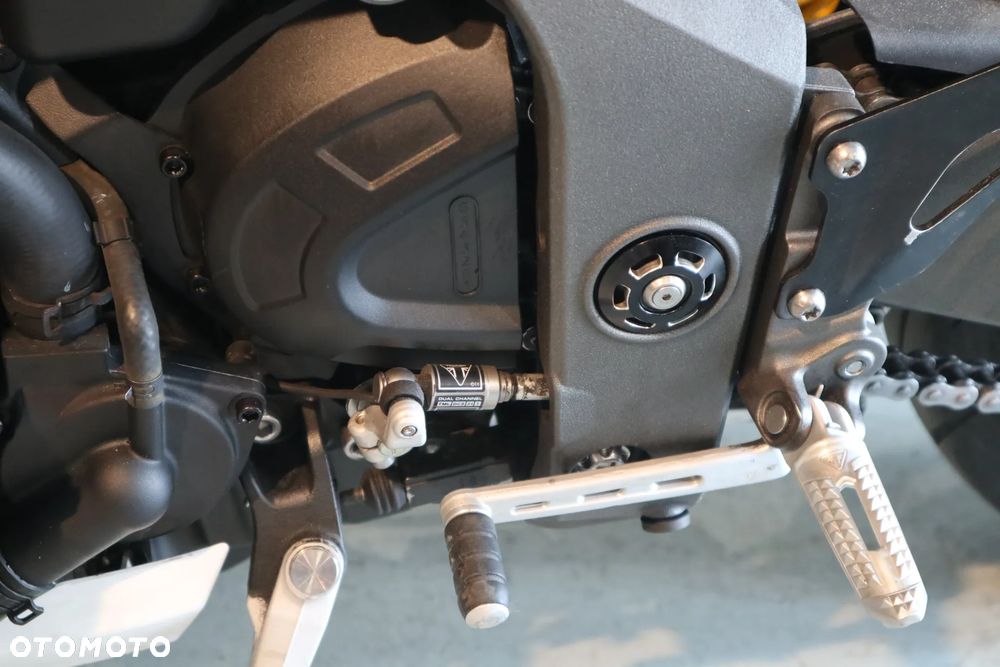 Triumph Speed Triple - 7