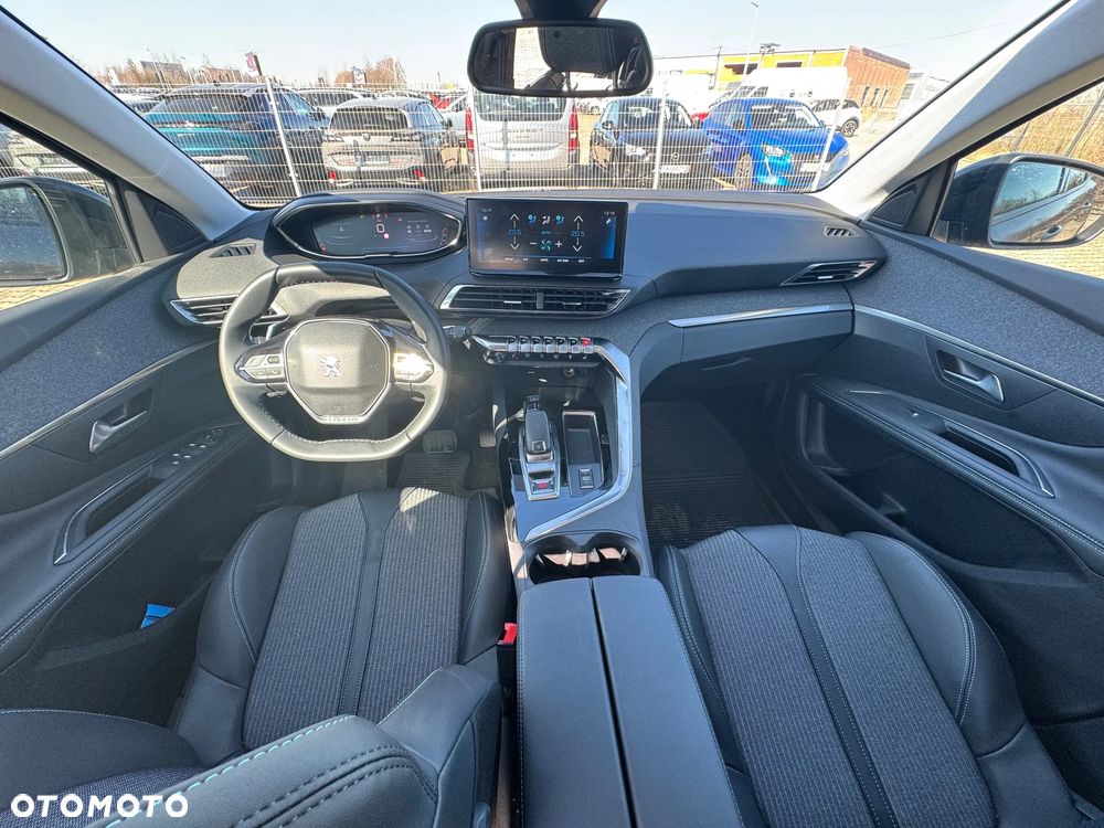 Peugeot 3008 1.2 PureTech Allure S&S EAT8 - 10