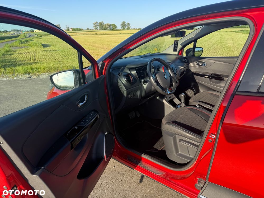 Renault Captur dCi 90 EDC Helly Hansen - 8