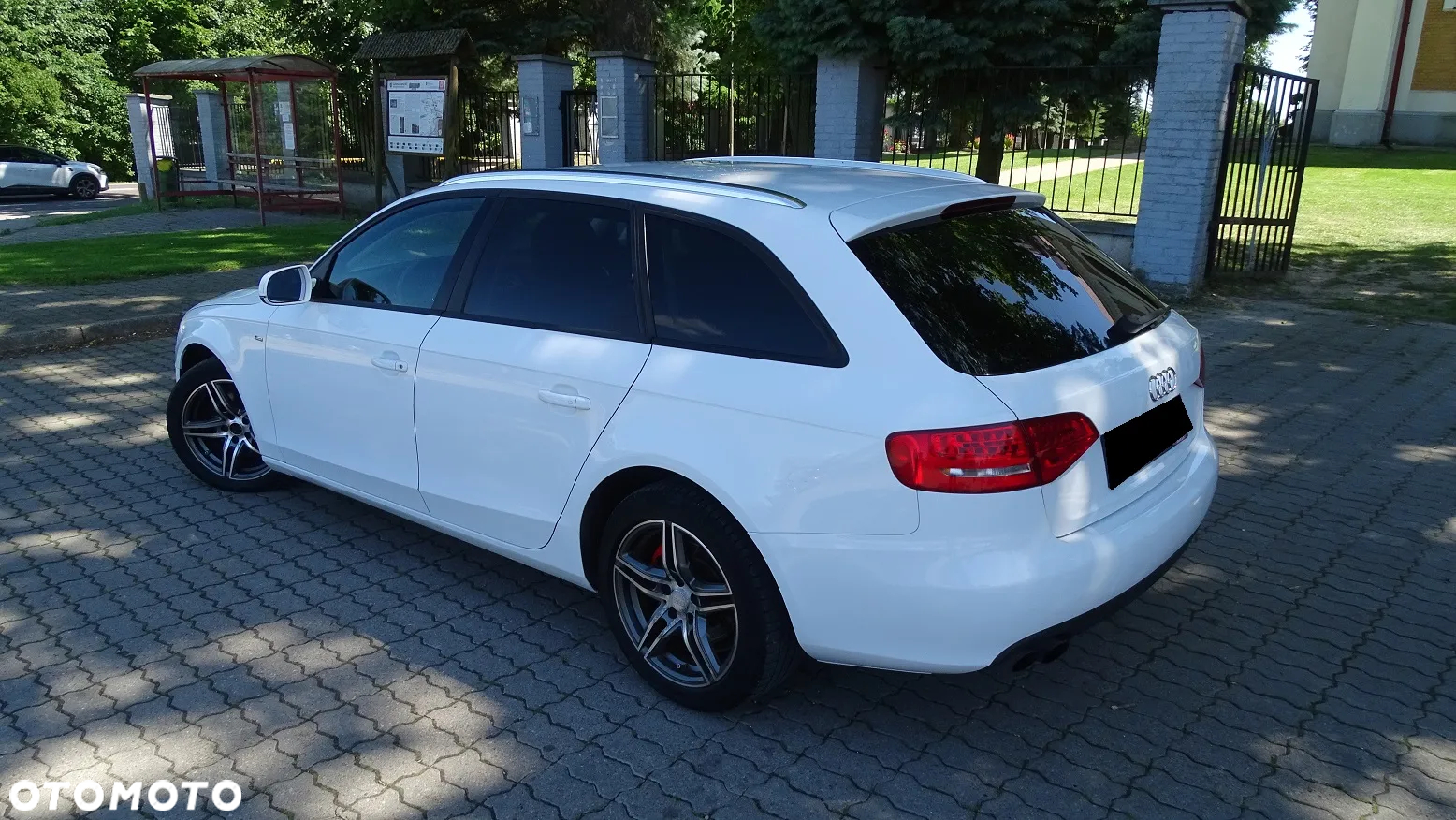 Audi A4 Avant 1.8 TFSI S line Sportpaket - 4