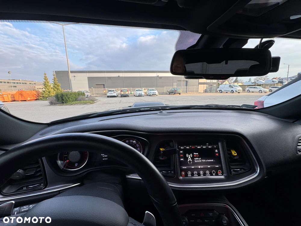 Dodge Challenger Automatik 392 Hemi Scat Pack Shaker - 12