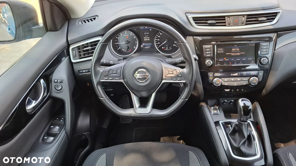 Nissan Qashqai - 13