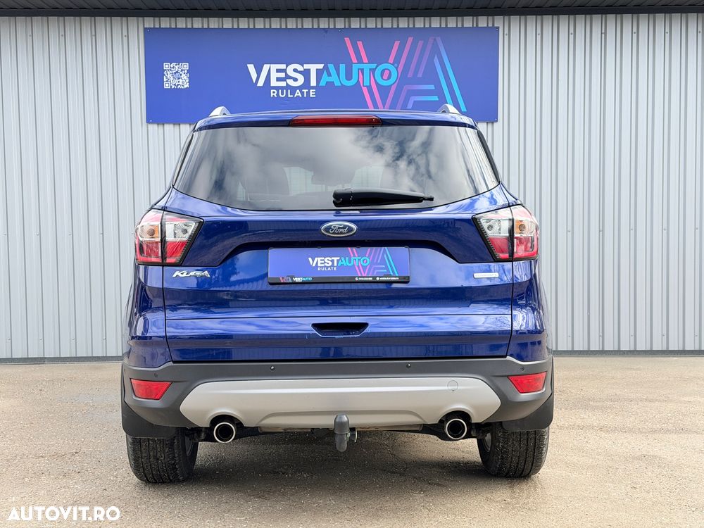 Ford Kuga 1.5 EcoBoost 2x4 Titanium - 18