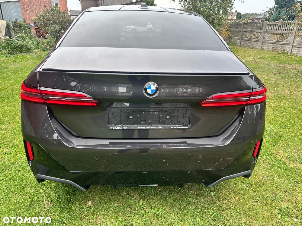 BMW Seria 5 - 17